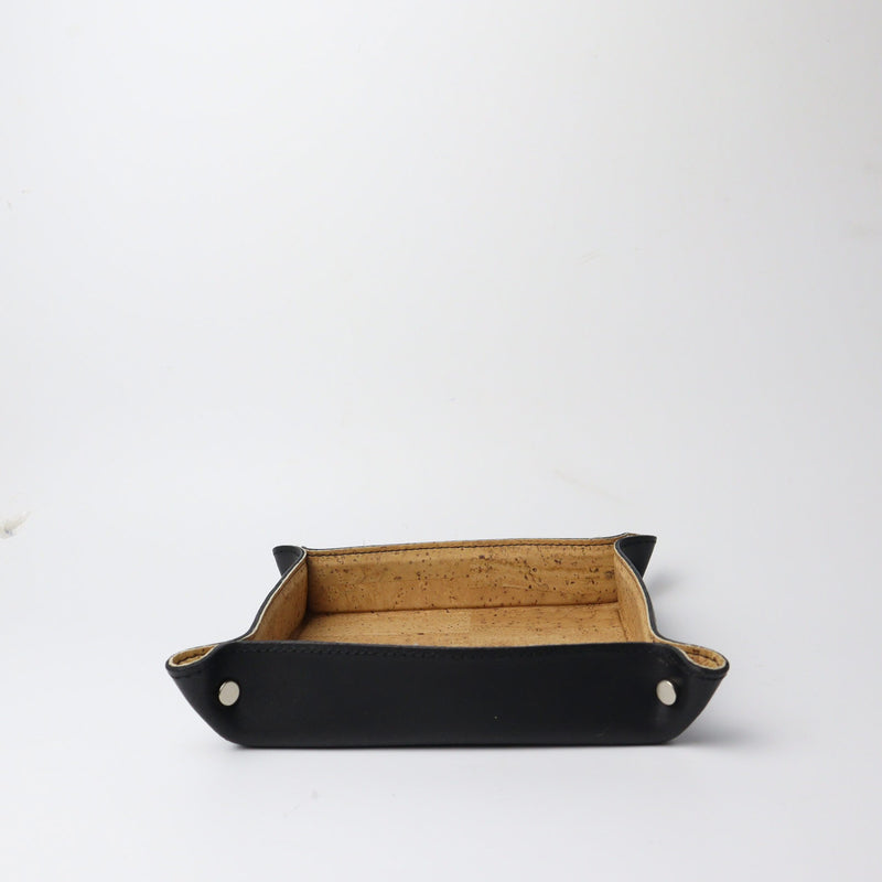 Leon Luxe Valet Tray | Natural and Black